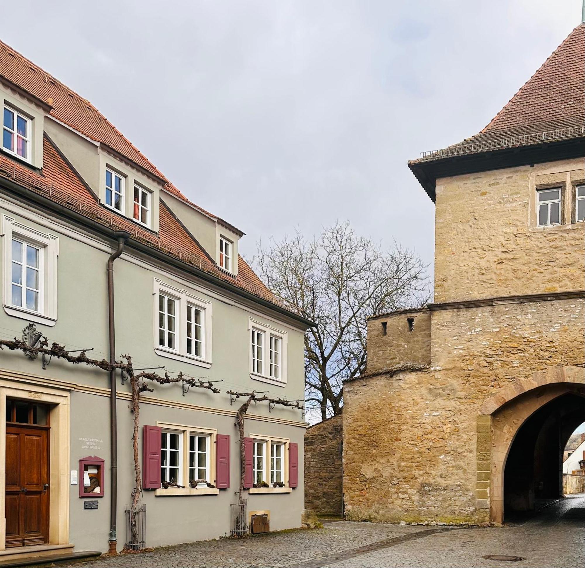 Weingut Gaestehaus Weigand Iphofen Exterior foto